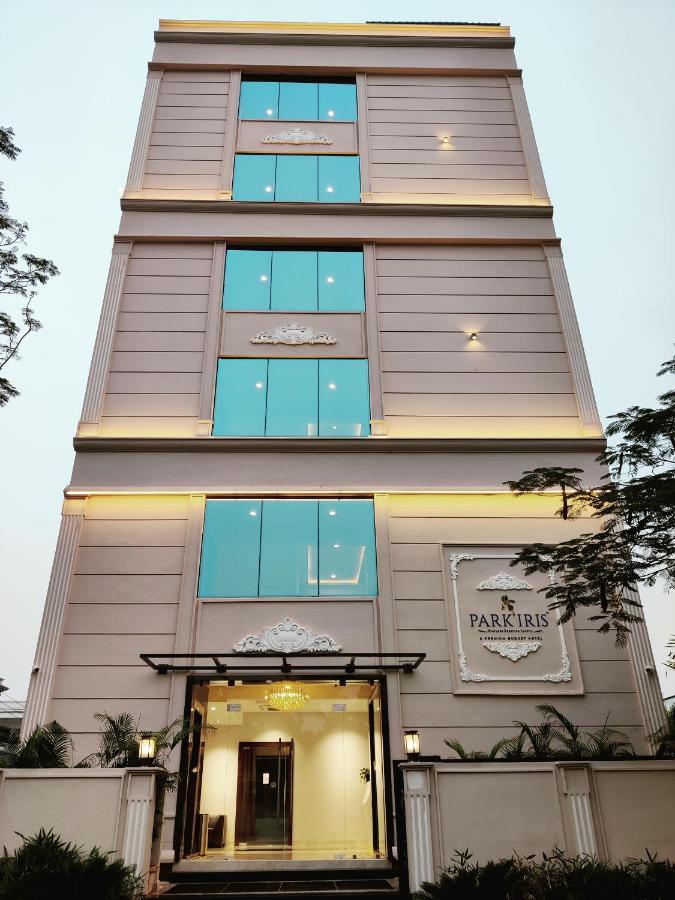 Park Iris Hotels, Bharathi Nagar Vijayawāda Exterior foto